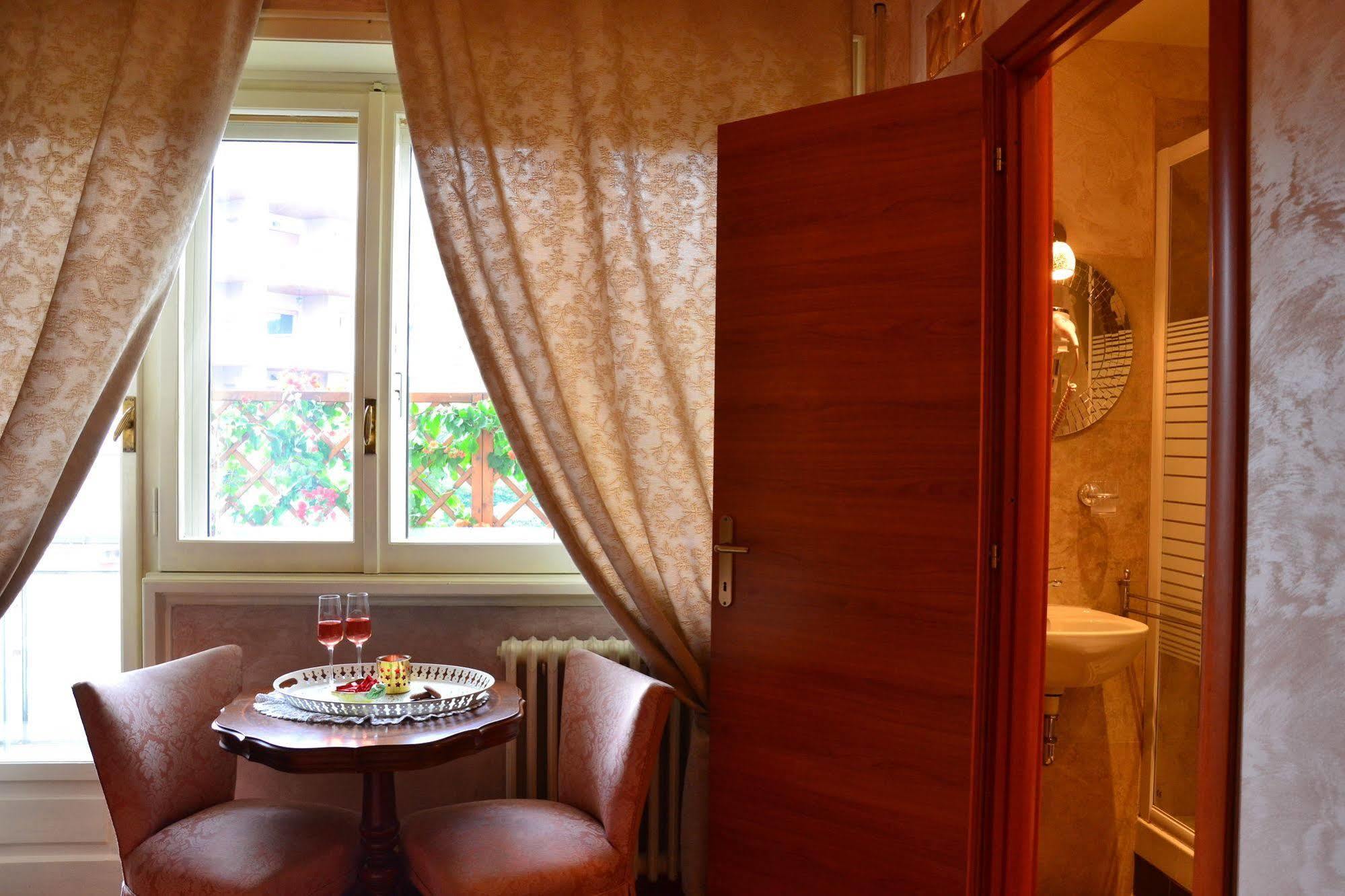 Rome Vatican Eden B&B ภายนอก รูปภาพ